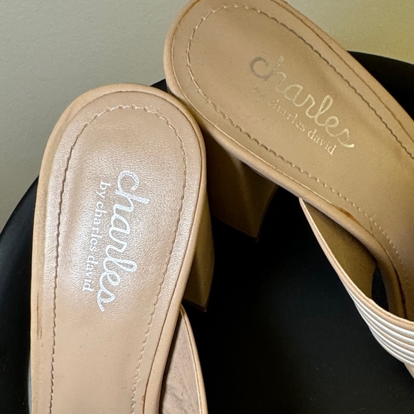 Charles by Charles David Heel MULE Sandal | size 7 | Cream & White Striped - Picture 2 of 6